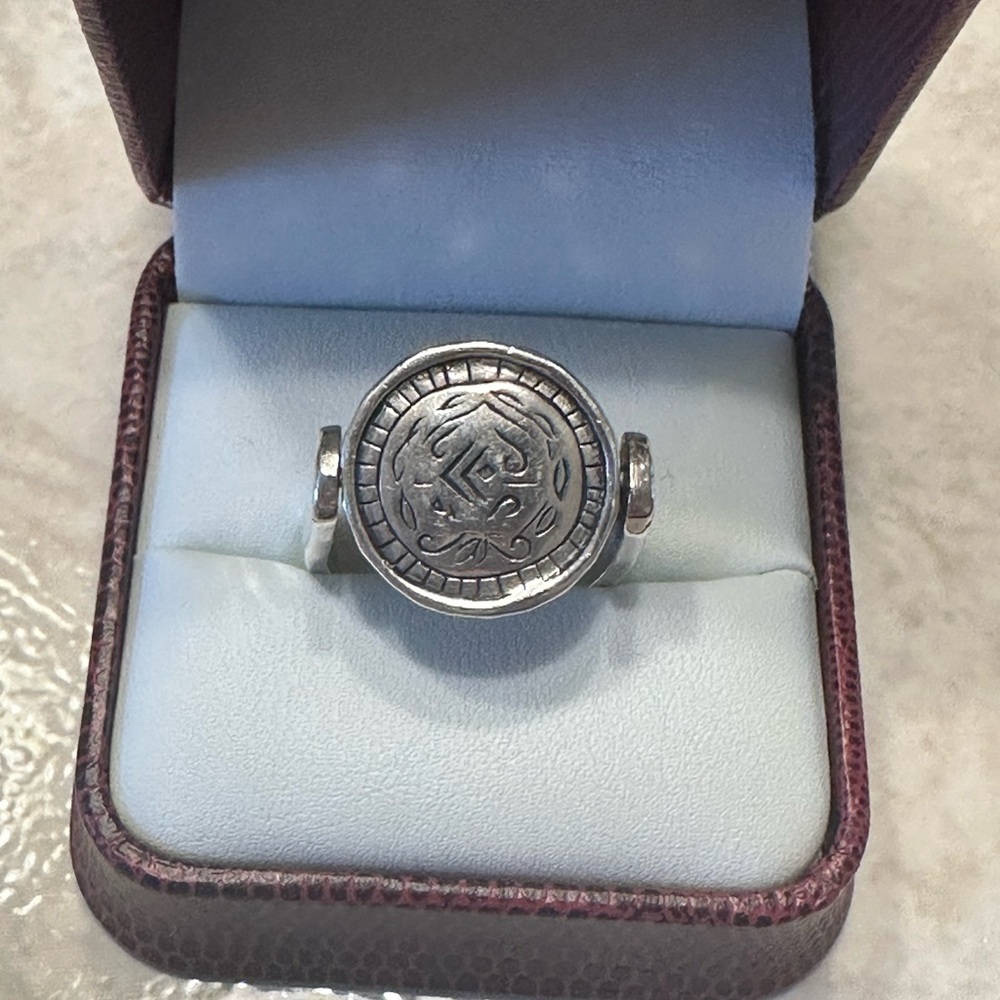 Silpada Reversible Hammered Ring - Picture 2 of 3